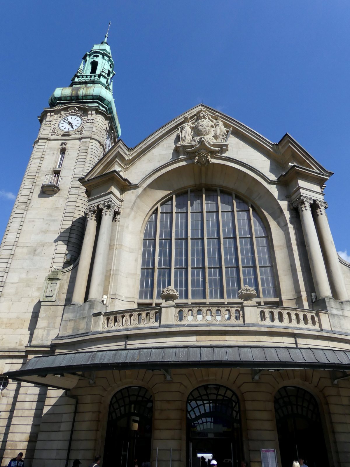 Vue extérieure de la gare de Luxembourg, en juin 2019.
